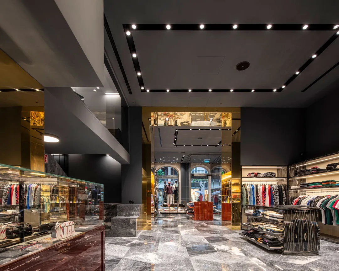 Jesus-Luxury-Store-2021-6